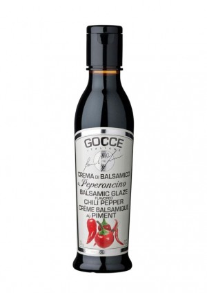 Balsamicocreme mit Chili und Pfeffer aromatisiert, al Peeroncino